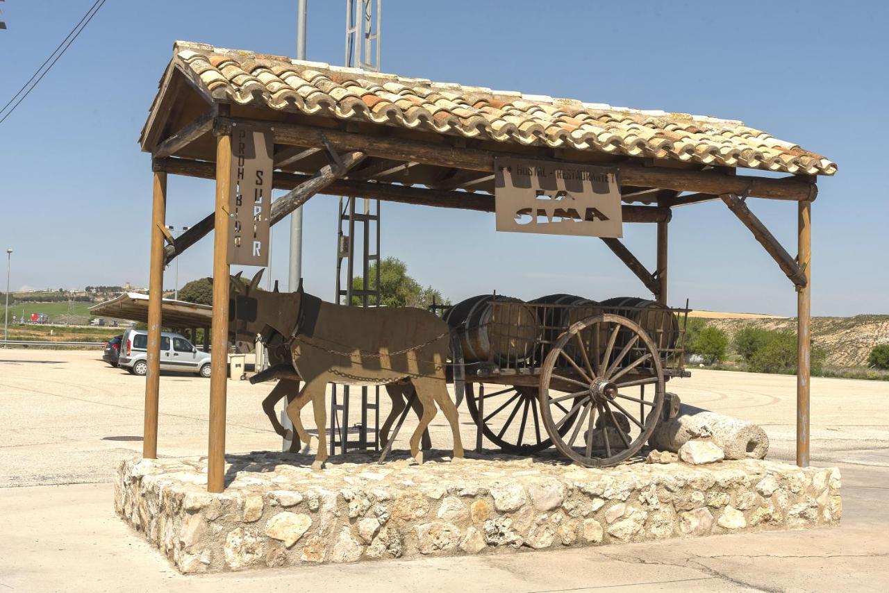 Hotel-Restaurante La Sima Кастильо-де-Гарсимуньос Экстерьер фото